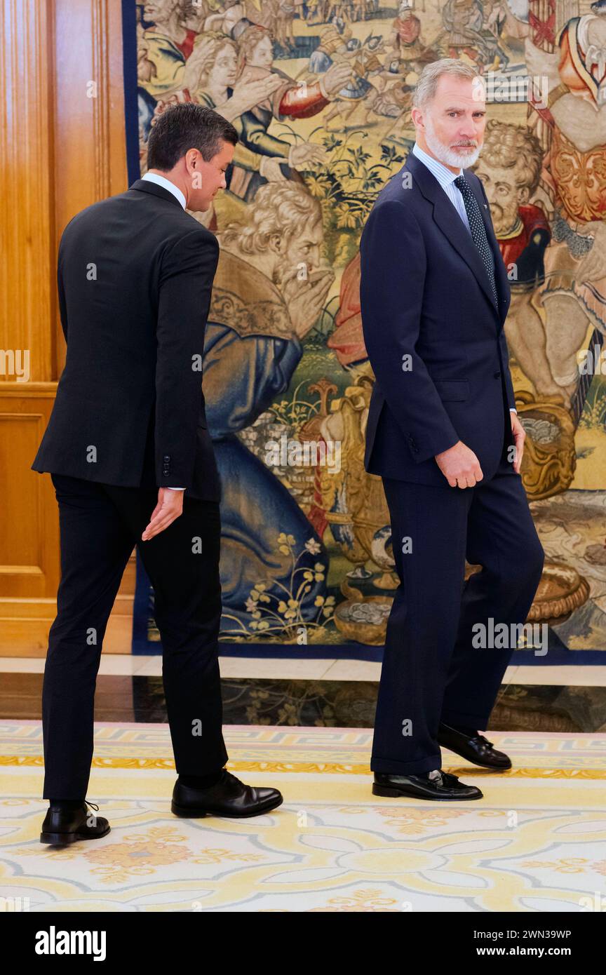 Paraguays Präsident Santiago Pena und König Felipe VI. von Spanien bei einem Treffen im Palacio de la Zarzuela. Madrid, 28.02.2024 *** Paraguays President Santiago Pena and King Felipe VI of Spain at a meeting in the Palacio de la Zarzuela Madrid, 28 02 2024 Foto:xDyDxFotografosx/xFuturexImagex pena 4203 Stock Photo