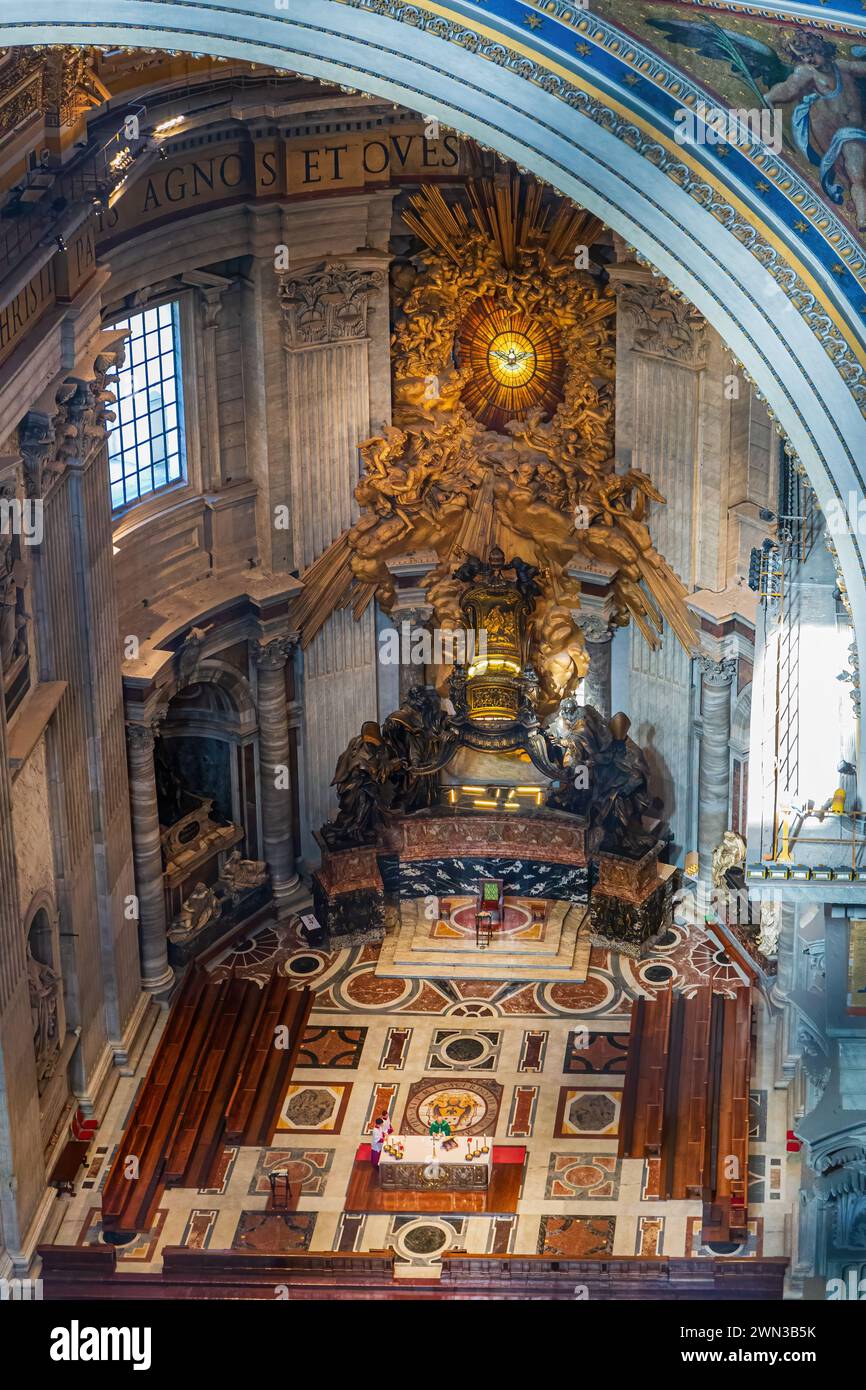 The altar of the papal Basilica of St. Peter in the Vatican Stock Photo