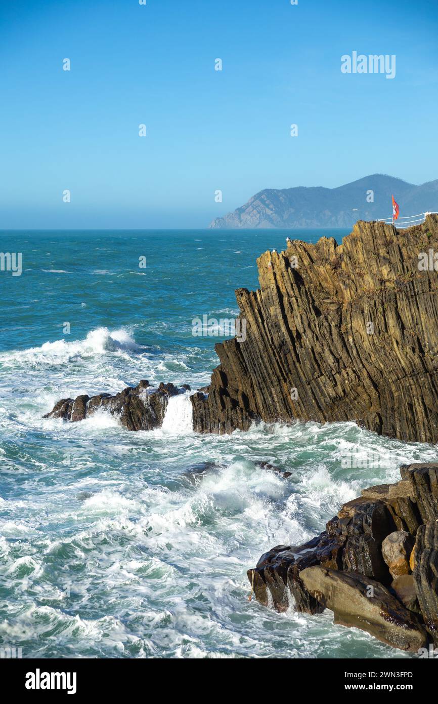 Foam rocks hi-res stock photography and images - Alamy