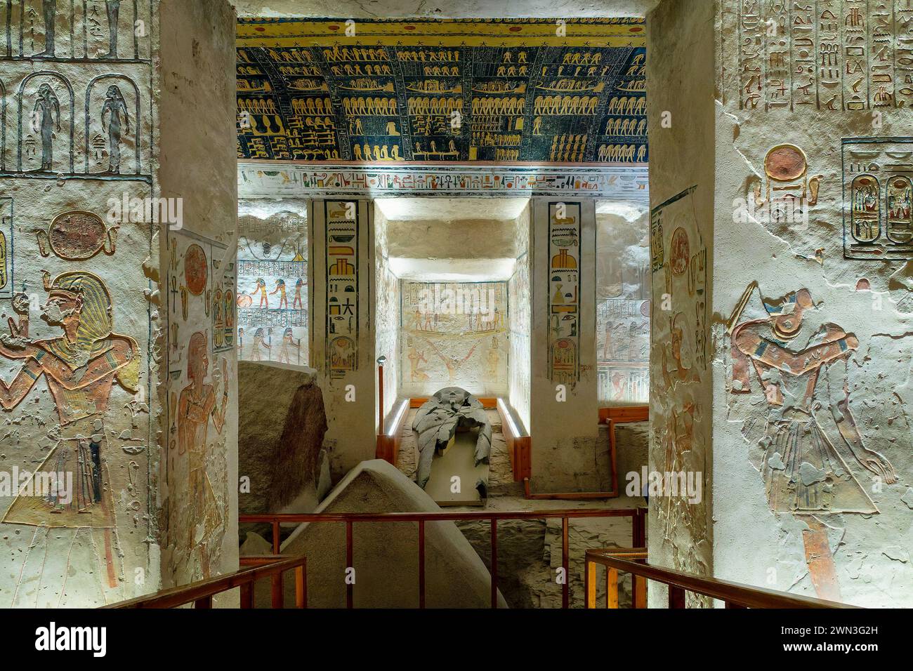 Sarcophagus and painted room in Ramses V and VI (Rameses V and VI) tomb in the Valley of the Kings, Luxor West bank, Egypt Stock Photo