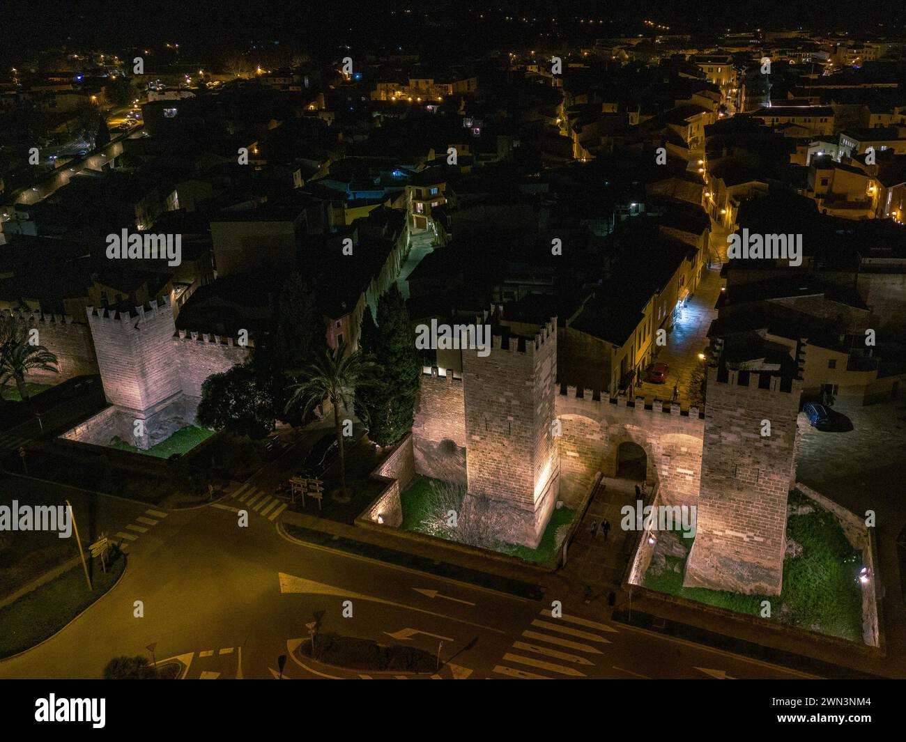 Street view in alcudia hi-res stock photography and images - Alamy