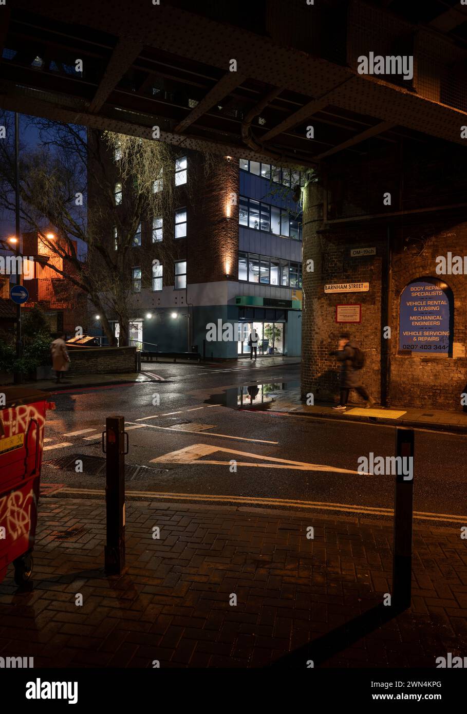 Bermondsey, London, UK: Junction of Barnham Street and Crucifix Lane ...