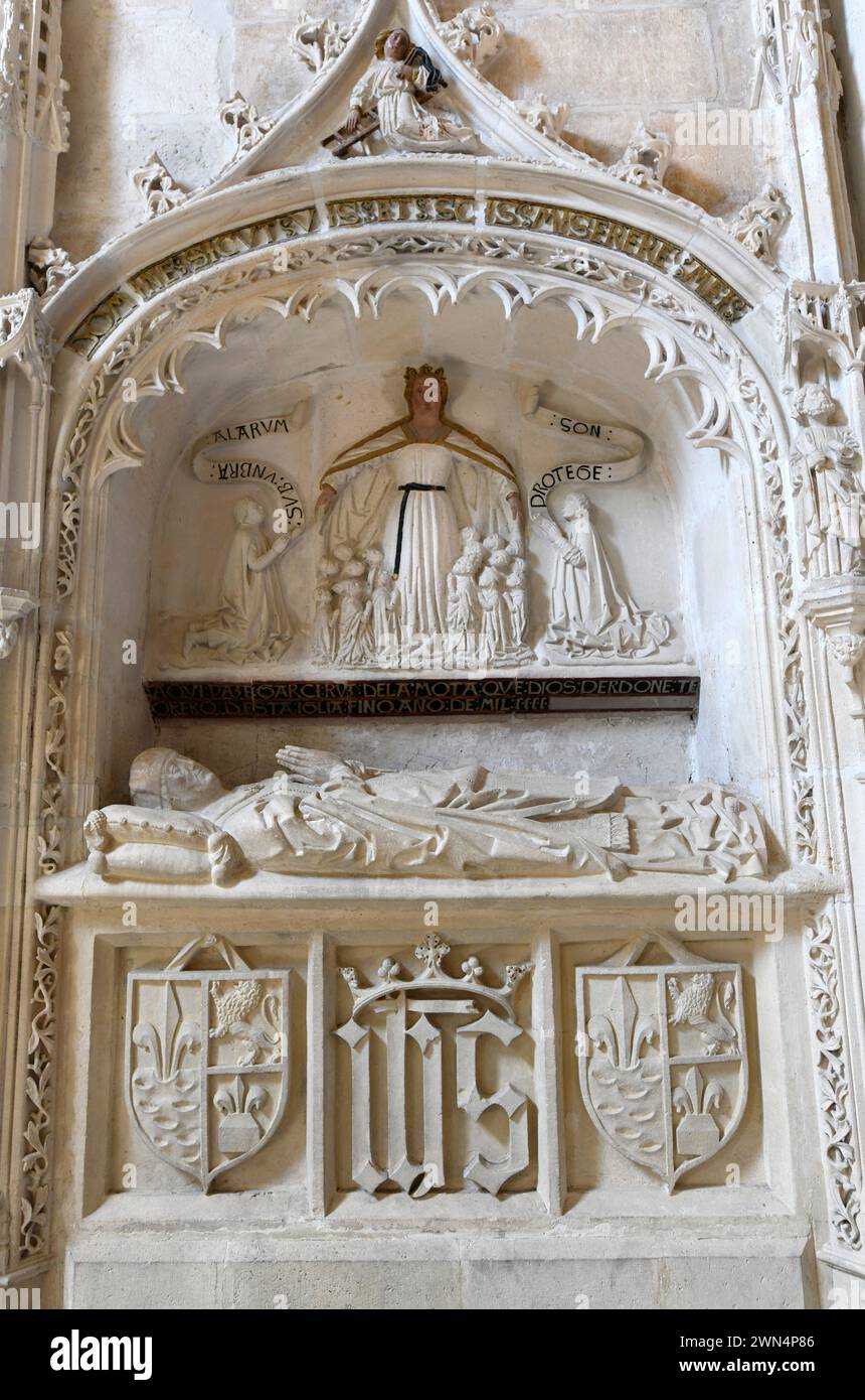 Santa Maria de Burgos cathedral (gothic, renaissance and baroque, 13-18th century). La Visitacion chapel (Juan de Colonia 15th century). Tomb of Garci Stock Photo