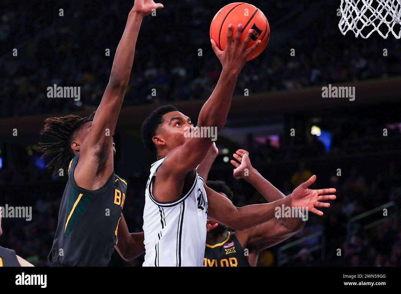 NEW YORK, NY - DECEMBER 20: Caleb Foster #1 of the Duke Blue Devils ...