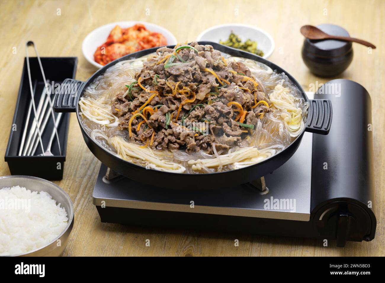 Seoul style beef bulgogi pot, Korean BBQ hotpot dish Stock Photo Alamy