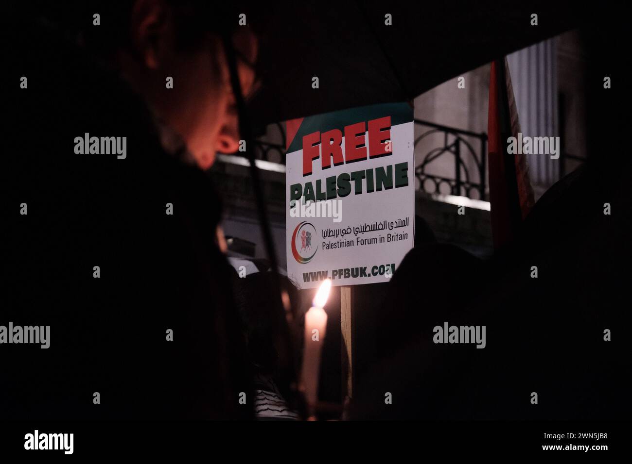 London, UK. 29th Feb, 2024. Candlelight vigil honors Aaron Bushnell, the US Airforce airman that set himself on fire outside the Israeli embassy in Washington, DC to raise awareness to what's happening in Palestine. Credit: Joao Daniel Pereira/Alamy Live News Stock Photo