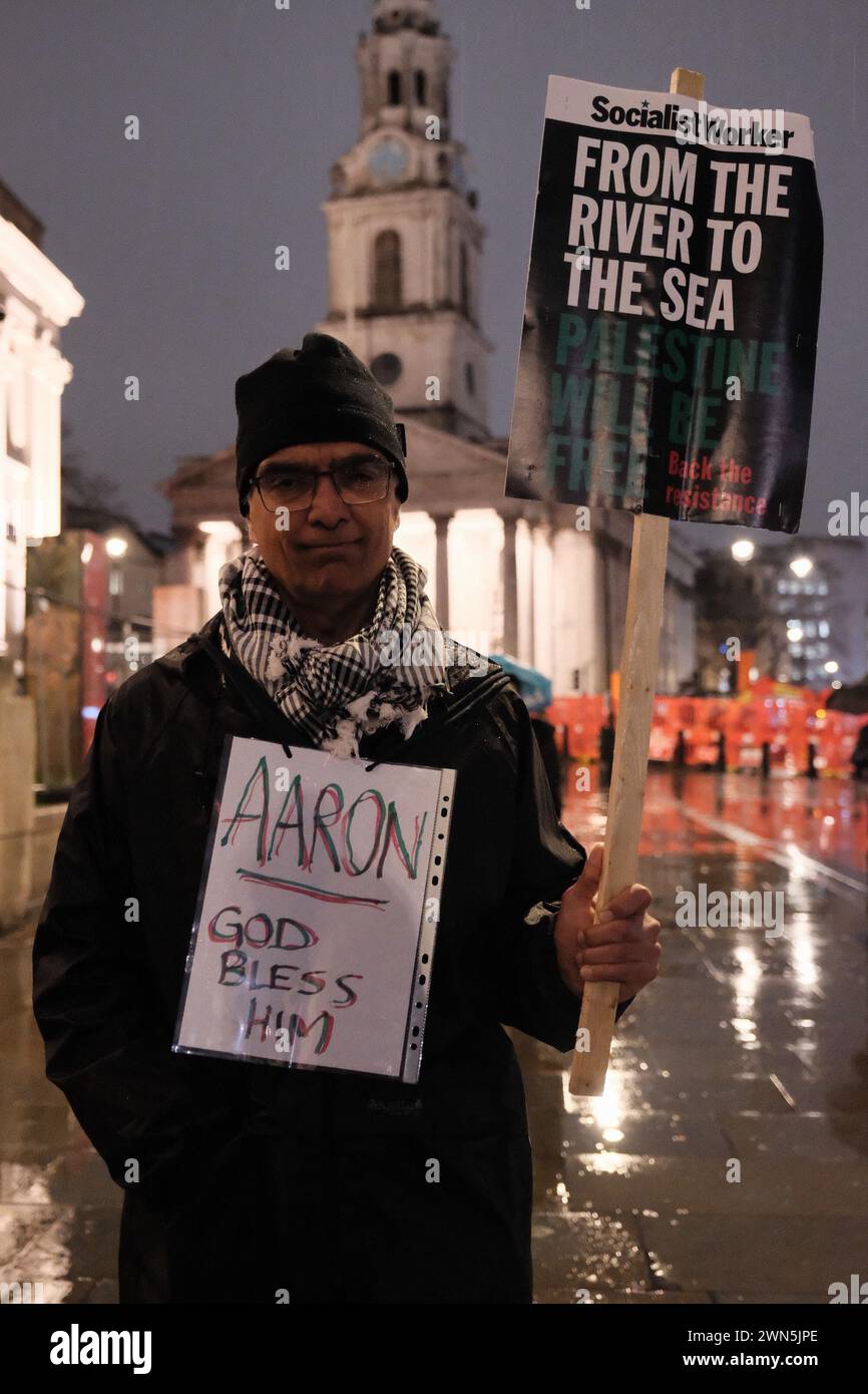 London, UK. 29th Feb, 2024. Candlelight vigil honors Aaron Bushnell, the US Airforce airman that set himself on fire outside the Israeli embassy in Washington, DC to raise awareness to what's happening in Palestine. (Photo by Joao Daniel Pereira/Sipa USA) Credit: Sipa USA/Alamy Live News Stock Photo