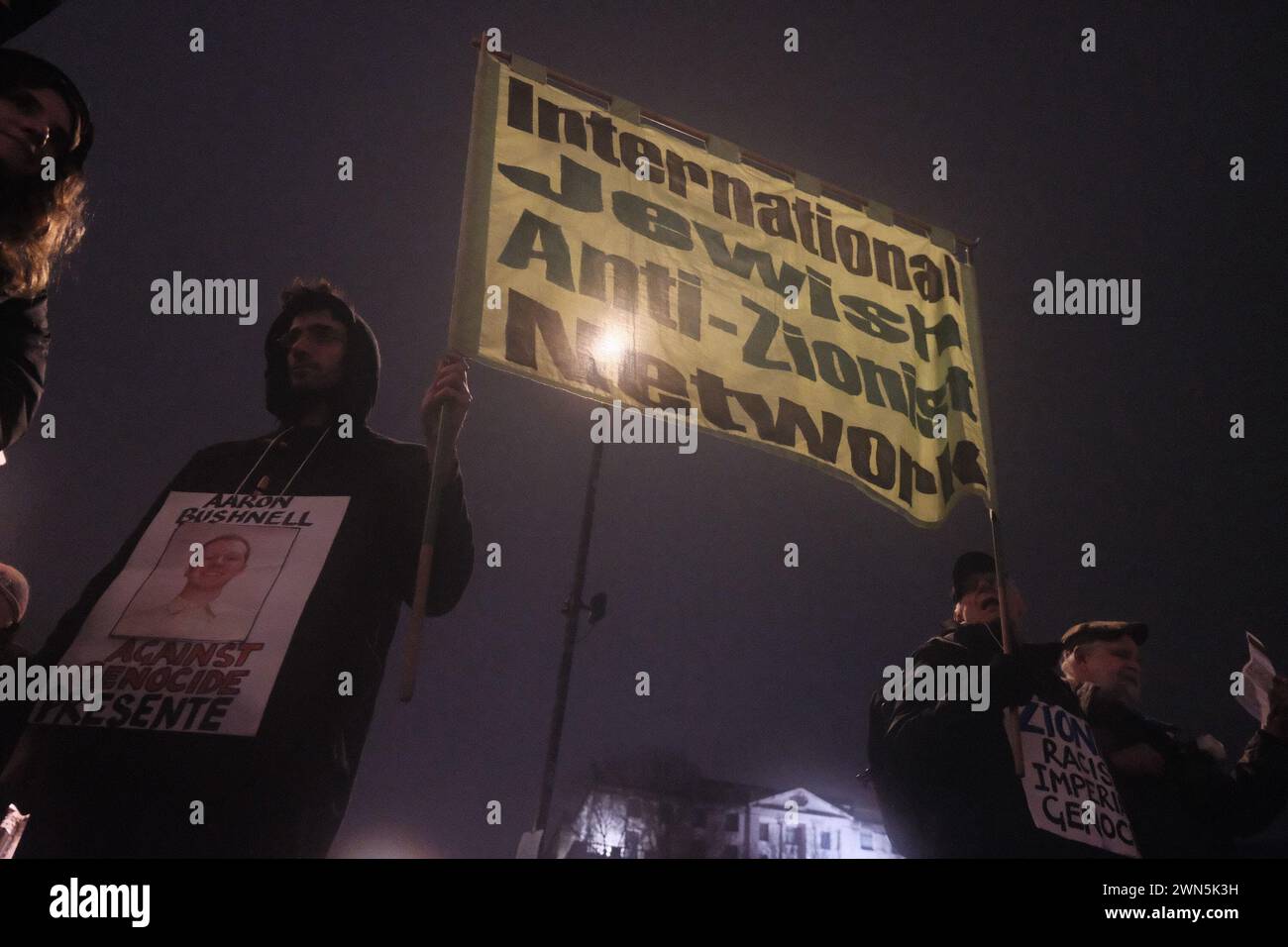 London, UK. 29th Feb, 2024. Candlelight vigil honors Aaron Bushnell, the US Airforce airman that set himself on fire outside the Israeli embassy in Washington, DC to raise awareness to what's happening in Palestine. (Photo by Joao Daniel Pereira/Sipa USA) Credit: Sipa USA/Alamy Live News Stock Photo