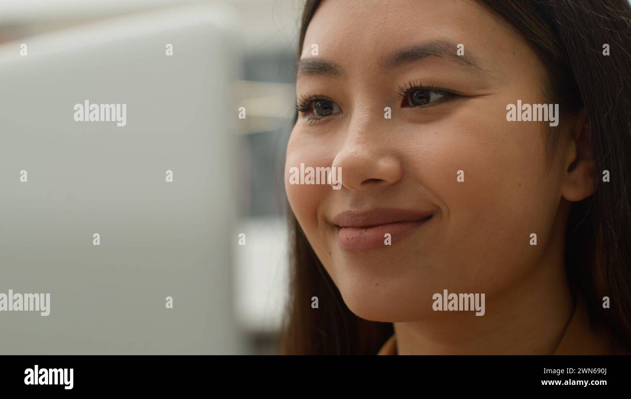 Korean female writer hi-res stock photography and images - Alamy