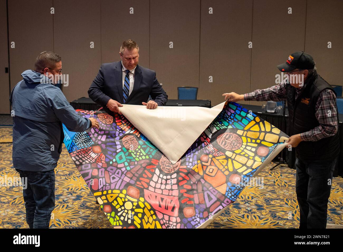 Saskatoon, Can. 29th Feb, 2024. James Smith Chief Wally Burns, left