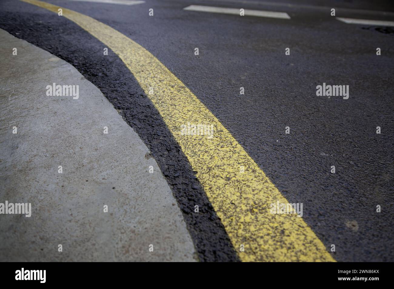 Road Inner Line Detail of lines on a road, road traffic Stock Photo - Alamy