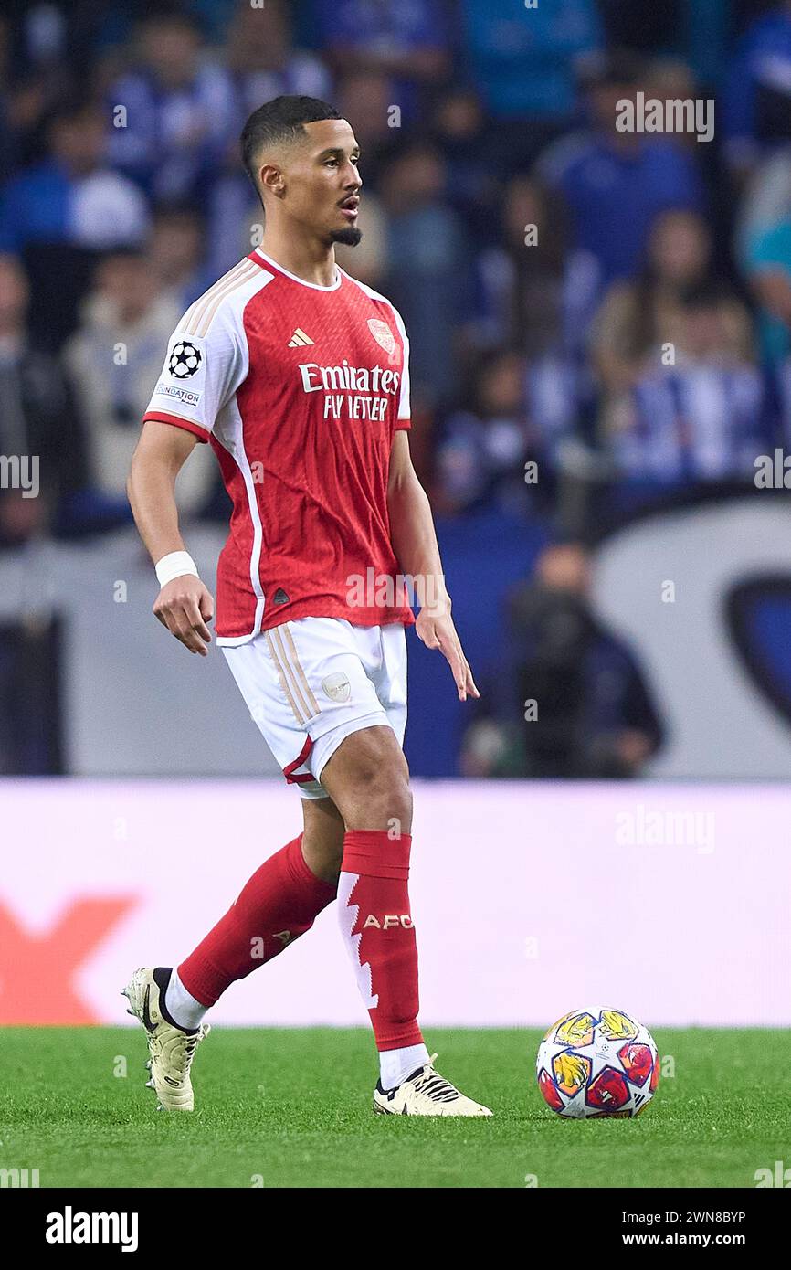 William Saliba during the UEFA Champions League match between FC Porto and Arsenal FC at Estadio do Dragao on February 21, 2024 in Porto, Portugal. Stock Photo