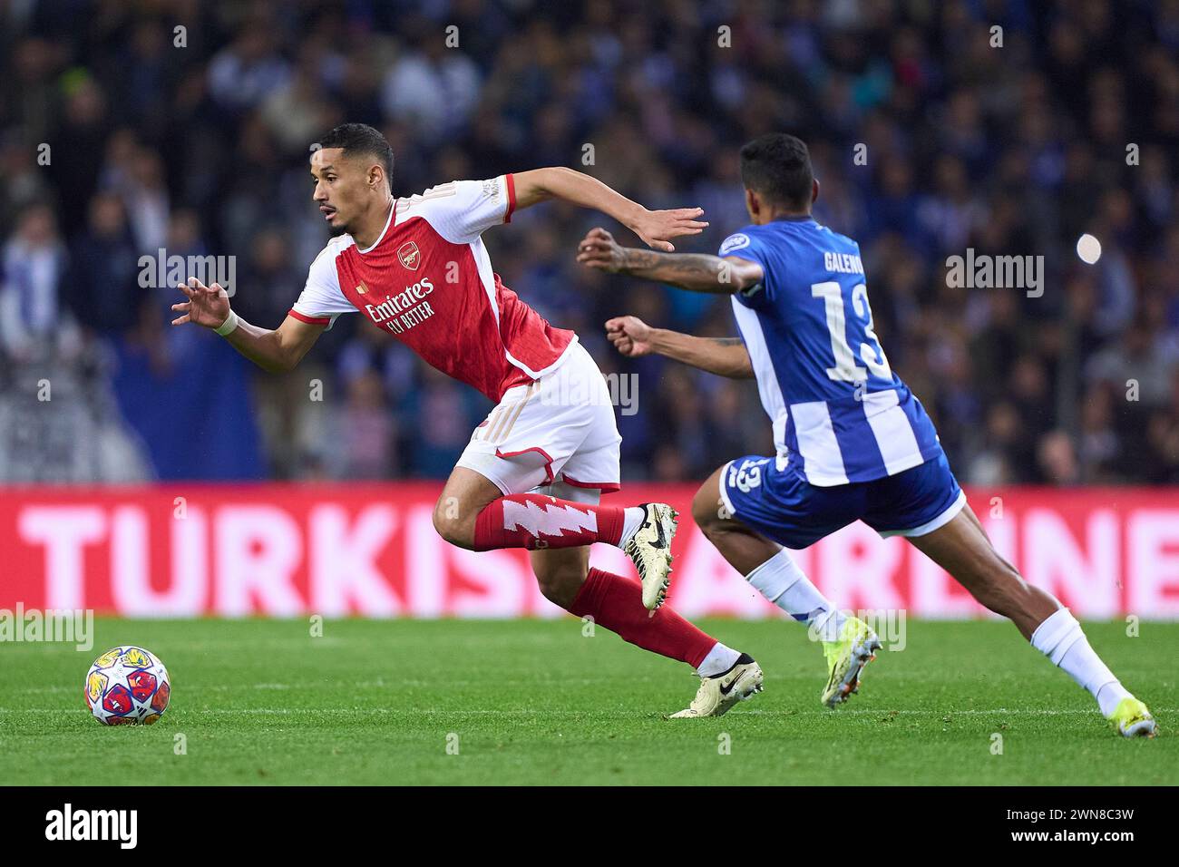 William Saliba during the UEFA Champions League match between FC Porto and Arsenal FC at Estadio do Dragao on February 21, 2024 in Porto, Portugal. Stock Photo