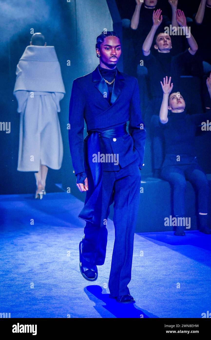 Paris, France. 28th Feb, 2024. Alton Mason walks the runway during the