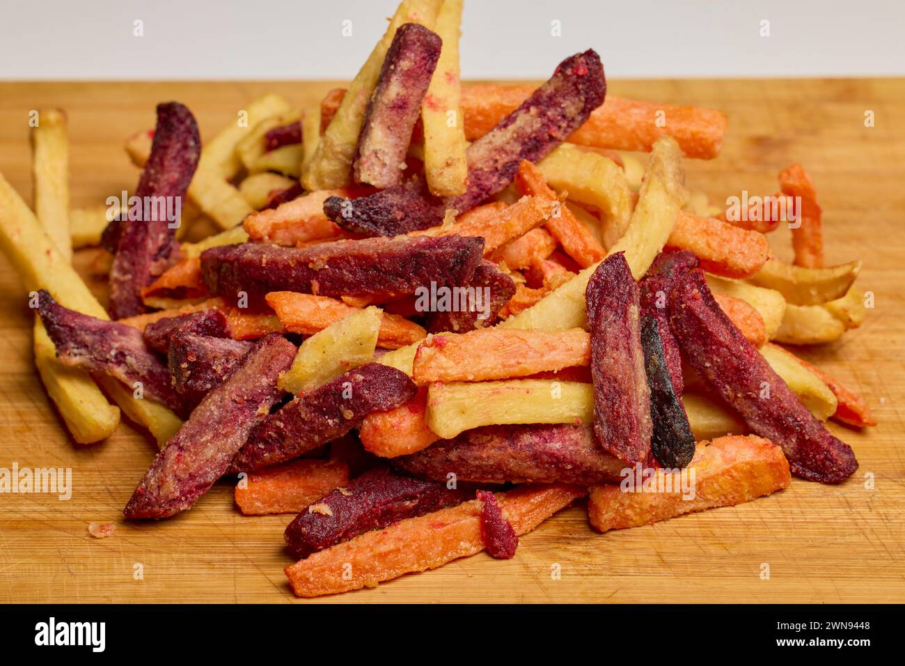 Cooked Trim vegetables cut into strips to be cooked Stock Photo - Alamy