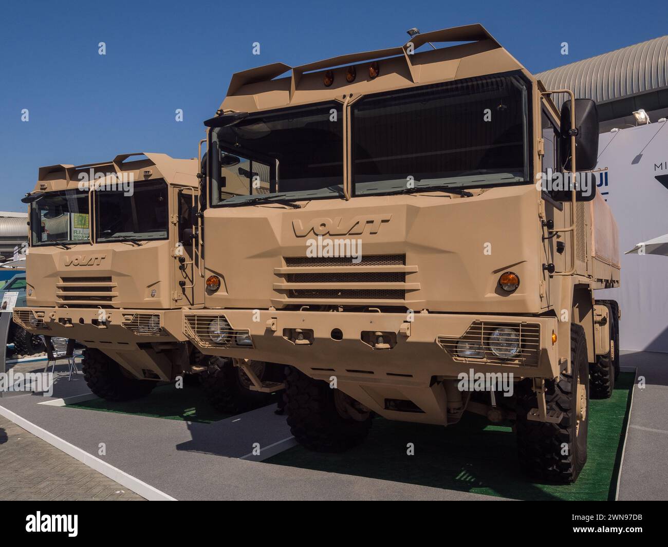 8x8 truck hi-res stock photography and images - Alamy 8x8 truck hi-res stock photography and images - Alamy