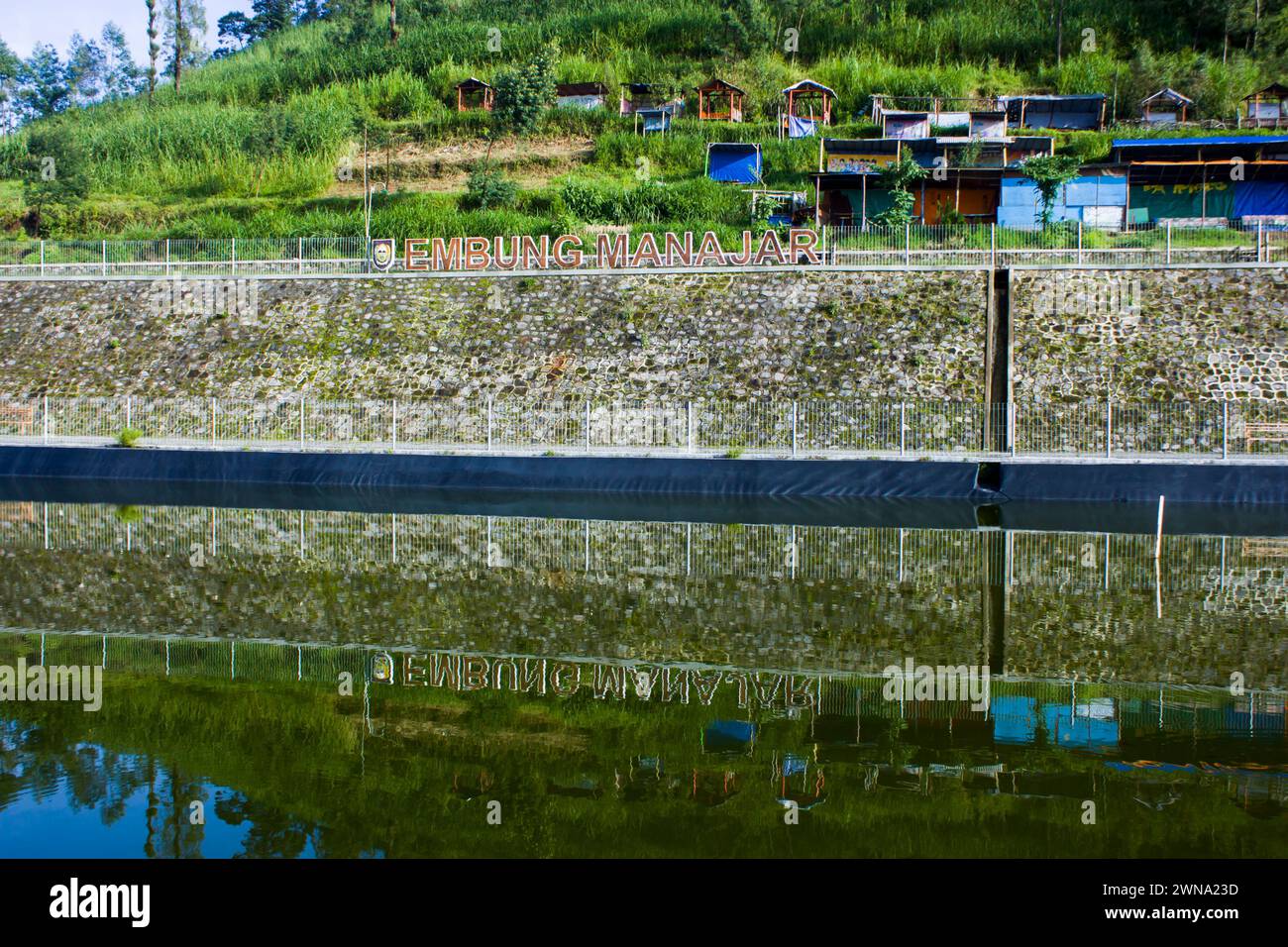 Photo of the view of Manajar Reservoir with a view of Mount Merbabu in ...
