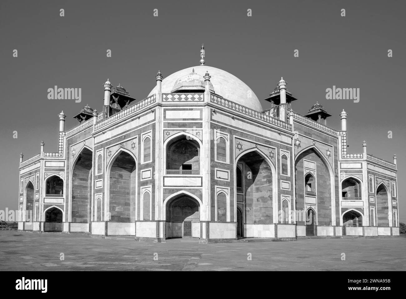 Humayun’s tomb facade Black and White Stock Photos & Images - Alamy