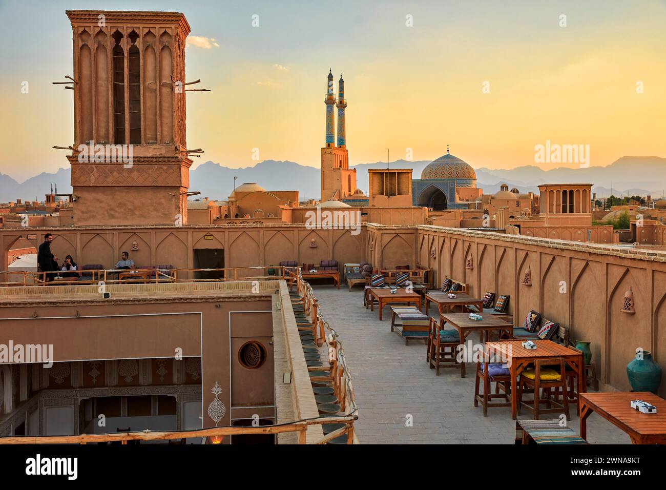 Rooftop historical hi-res stock photography and images - Alamy