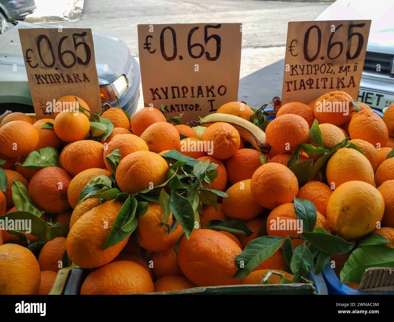 Prices for Cypriot oranges at the farmers' market in Nicosiageld Stock Photo