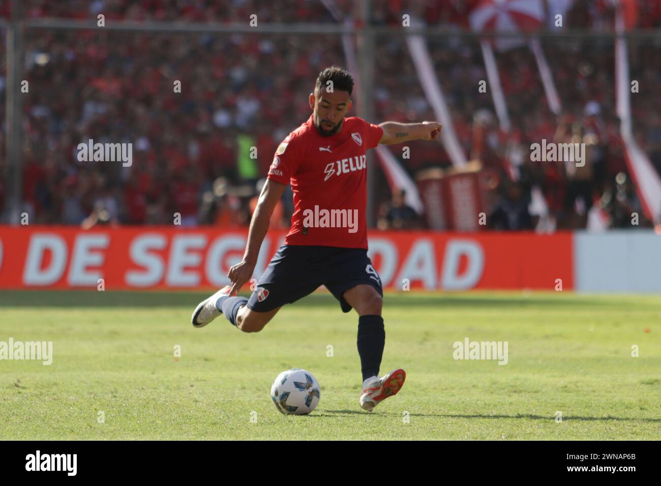 Avellaneda, Argentina, 24, February, 2024. Mauricio Isla shoots at goal during the match between Independiente vs Racing Club. Stock Photo