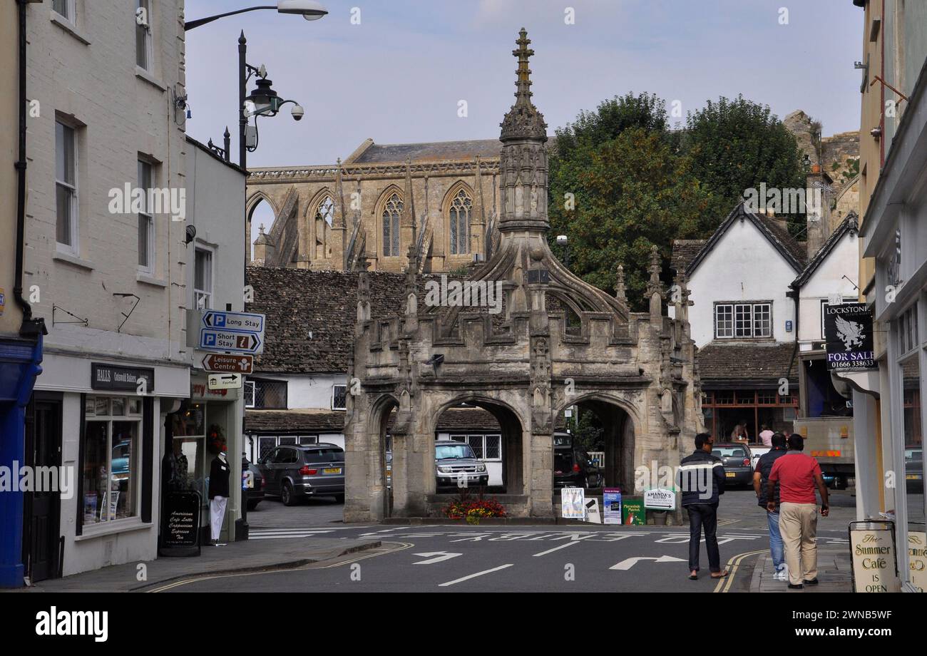 The Market Cross in Malmesbury, Wiltshire, constructed in 1490 ,the octagonal structure carved in limestone during the Perpendicular Period. In the ba Stock Photo