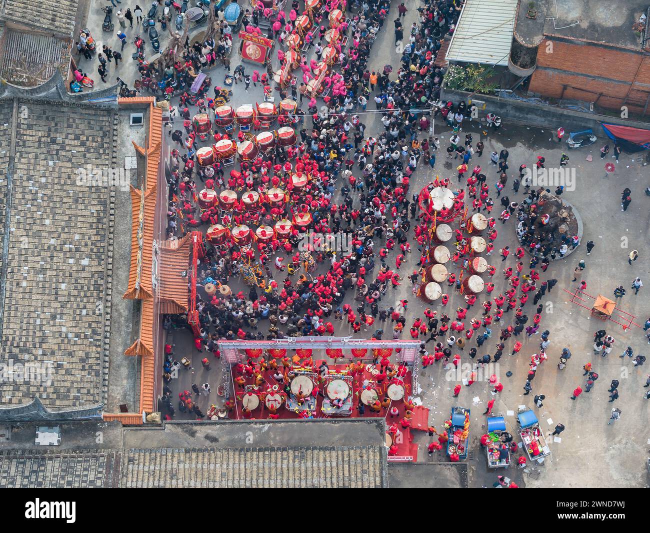 Fuzhou. 19th Feb, 2024. An aerial drone photo taken on Feb. 19, 2024 shows a scene during the parade of the gods in Fuzhou, southeast China's Fujian Province. TO GO WITH 'Across China: Homesick youngsters reinvigorate 'parade of gods' tradition' Credit: Lin Ruile/Xinhua/Alamy Live News Stock Photo
