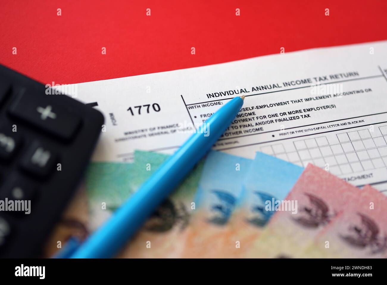 Pembayaran pajak hi-res stock photography and images - Alamy