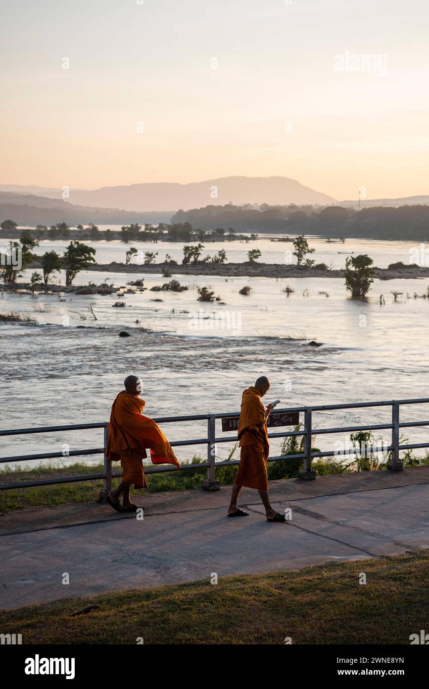 Confluence of mekong river hi-res stock photography and images - Alamy