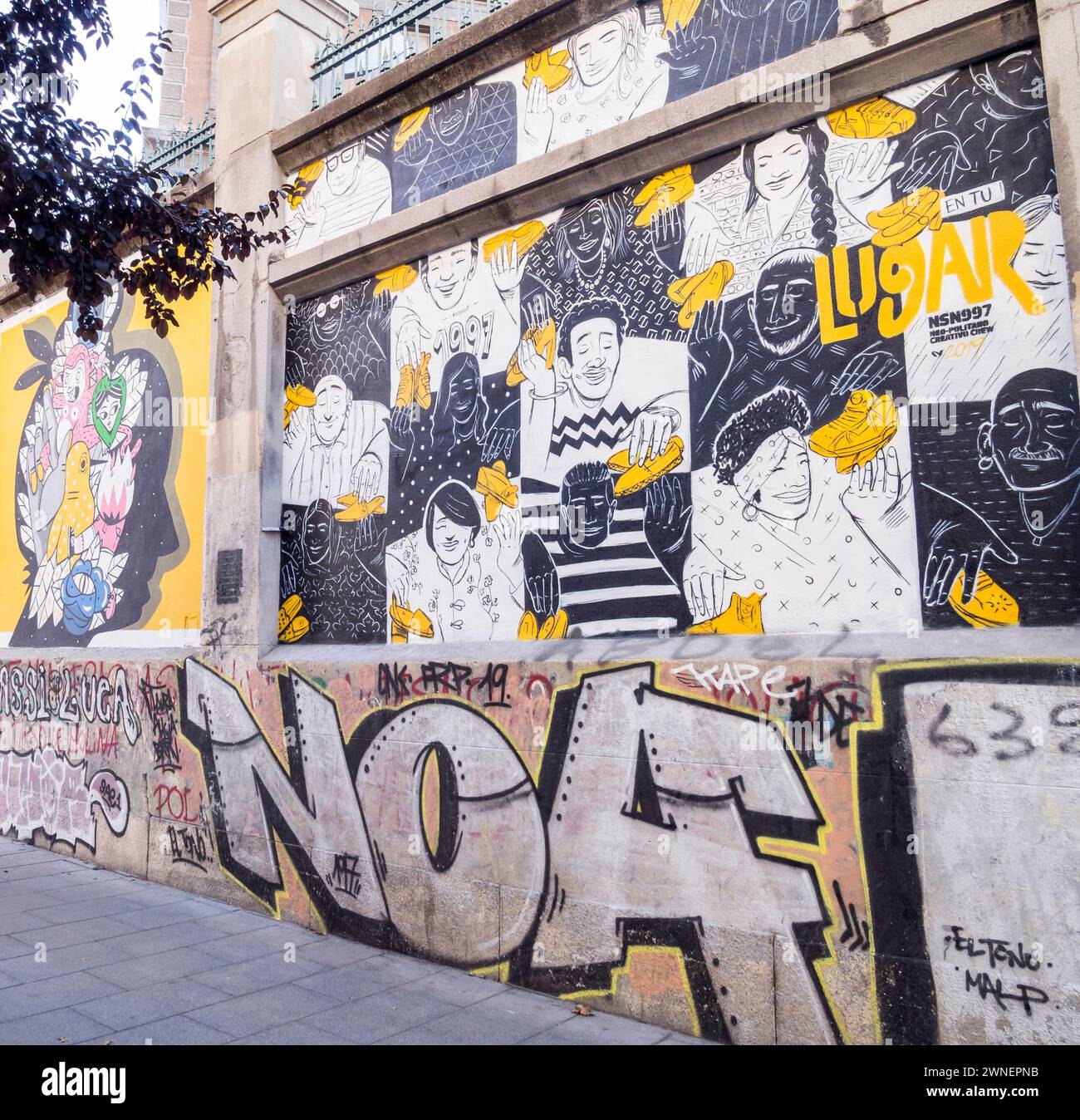 Pinturas en el barrio de Embajadores Lavapiés. Madrid. España Stock Photo