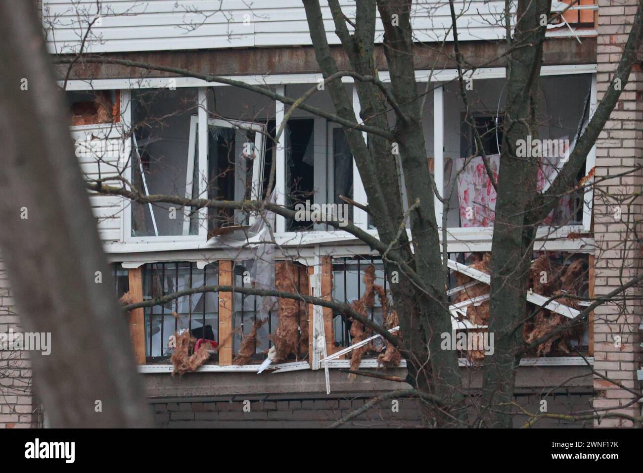 Saint Petersburg, Russia. 02nd Mar, 2024. View of a damaged residential building after an alleged drone attack, which was reported by local media at Krasnogvardeisky district. The Russian Ministry of Emergency Situations take security measures around the building. Credit: SOPA Images Limited/Alamy Live News Stock Photo