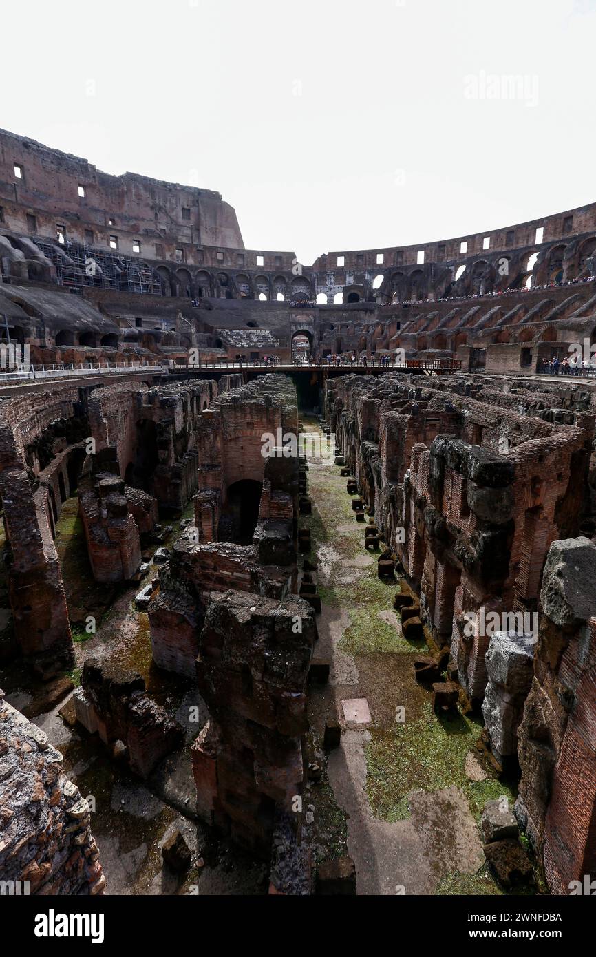 Ancient Rome Well Gladiator well hi-res stock photography and images - Alamy