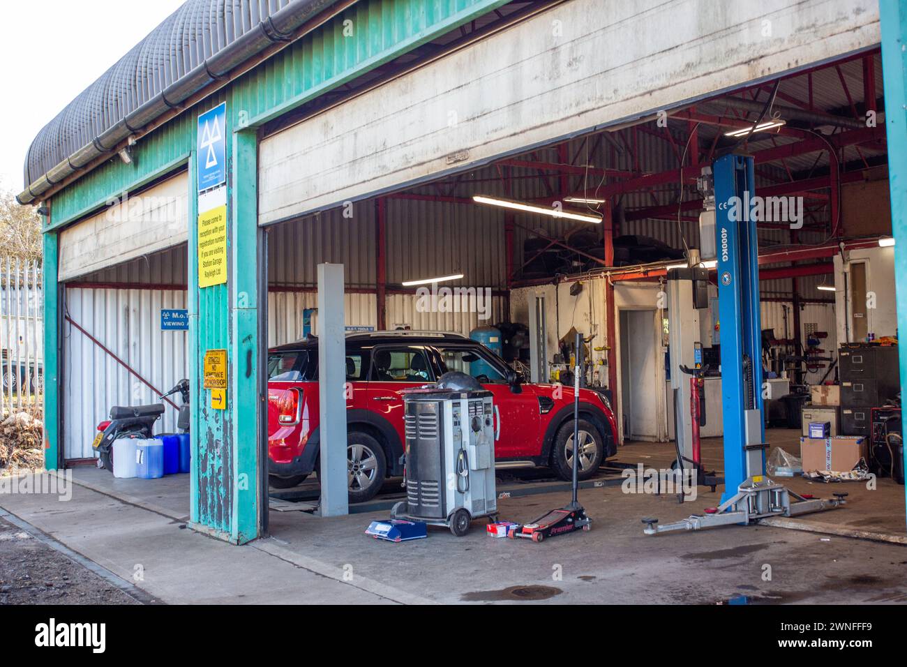 Mini Countryman being serviced at Rayleigh Garage at Rayleigh Station. Stock Photo