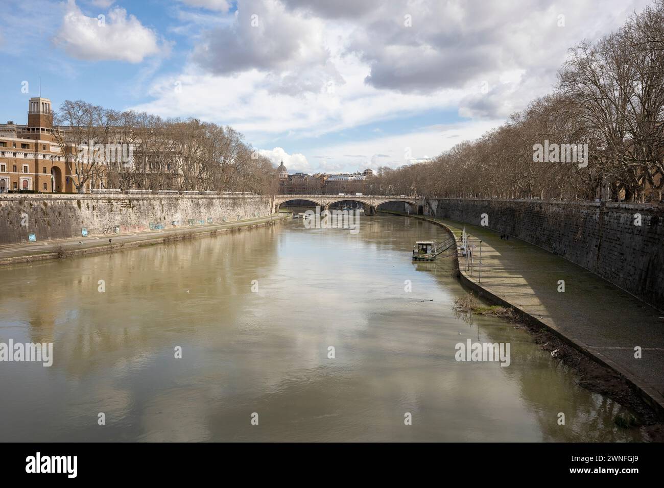 Downtown rome hi-res stock photography and images - Alamy