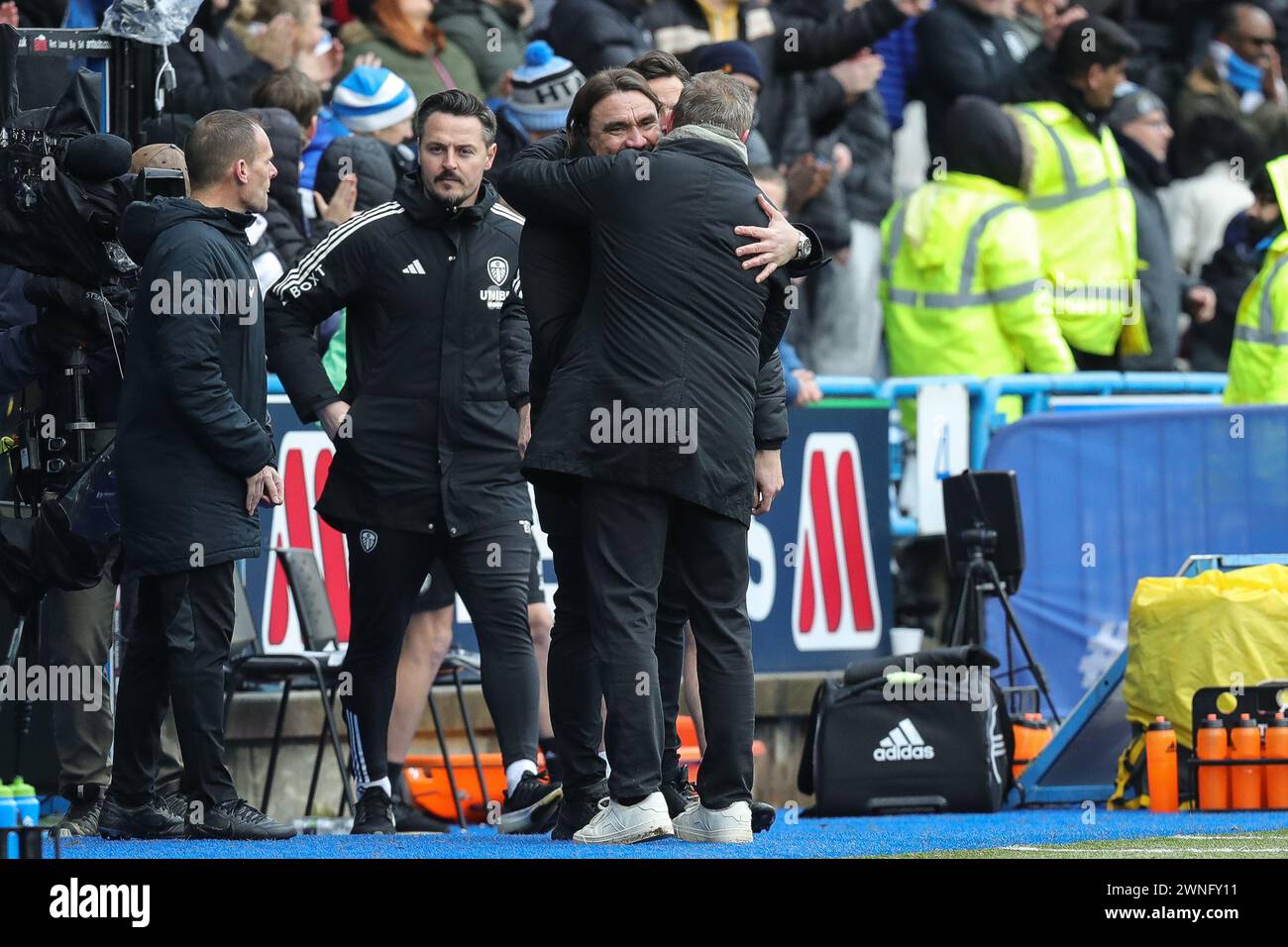 Huddersfield, UK. 02nd Mar, 2024. Daniel Farke manager of Leeds United shakes hands with André Breitenreiter manager of Huddersfield Town after the Sky Bet Championship match Huddersfield Town vs Leeds United at John Smith's Stadium, Huddersfield, United Kingdom, 2nd March 2024 (Photo by James Heaton/News Images) in Huddersfield, United Kingdom on 3/2/2024. (Photo by James Heaton/News Images/Sipa USA) Credit: Sipa USA/Alamy Live News Stock Photo