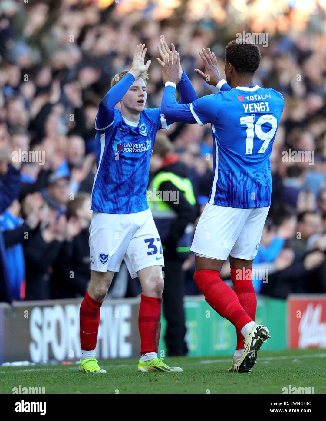 portsmouth-s-paddy-lane-left-and-kusini-yengi-celebrate-after-the-sky