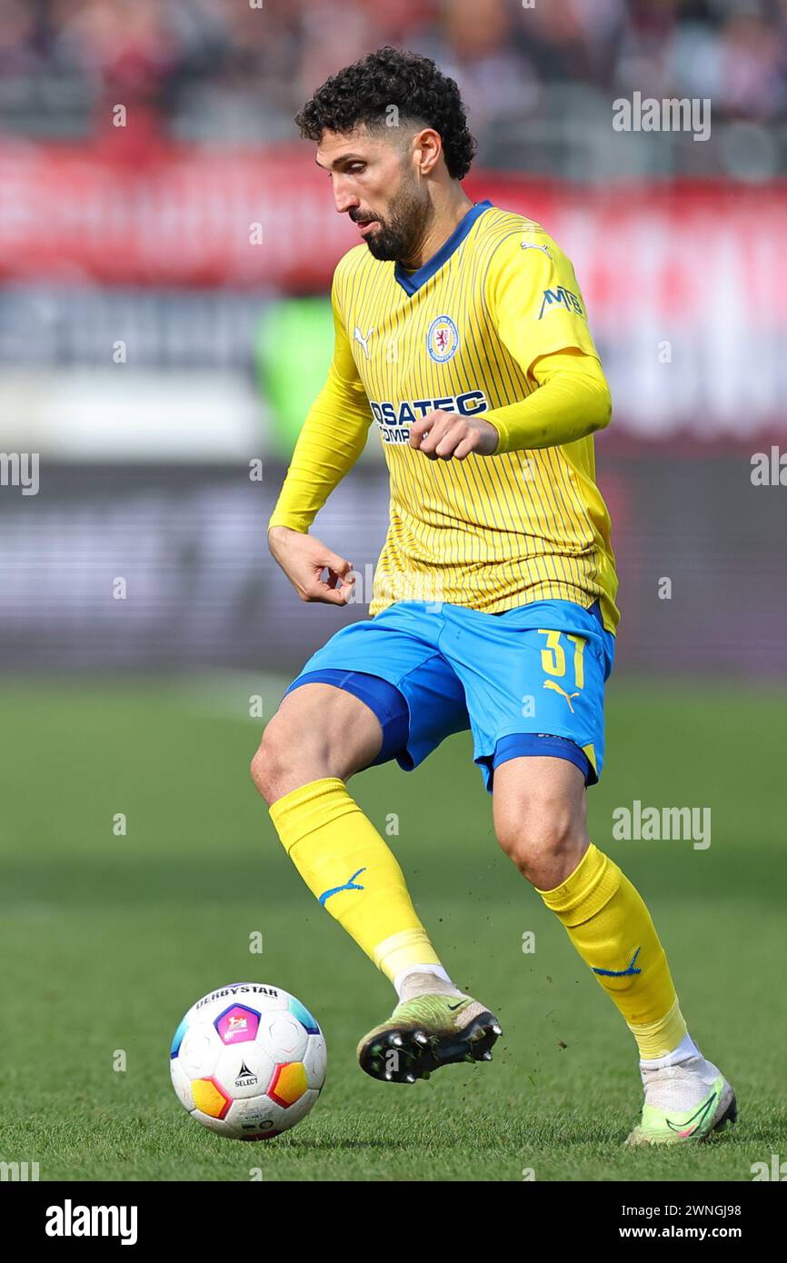 Nuremberg, Germany. 02nd Mar, 2024. Soccer: Bundesliga 2, 1. FC Nürnberg - Eintracht Braunschweig, matchday 24 at the Max Morlock Stadium. Fabio Kaufmann from Eintracht Braunschweig plays the ball. Credit: Daniel Karmann/dpa - IMPORTANT NOTE: In accordance with the regulations of the DFL German Football League and the DFB German Football Association, it is prohibited to utilize or have utilized photographs taken in the stadium and/or of the match in the form of sequential images and/or video-like photo series./dpa/Alamy Live News Stock Photo