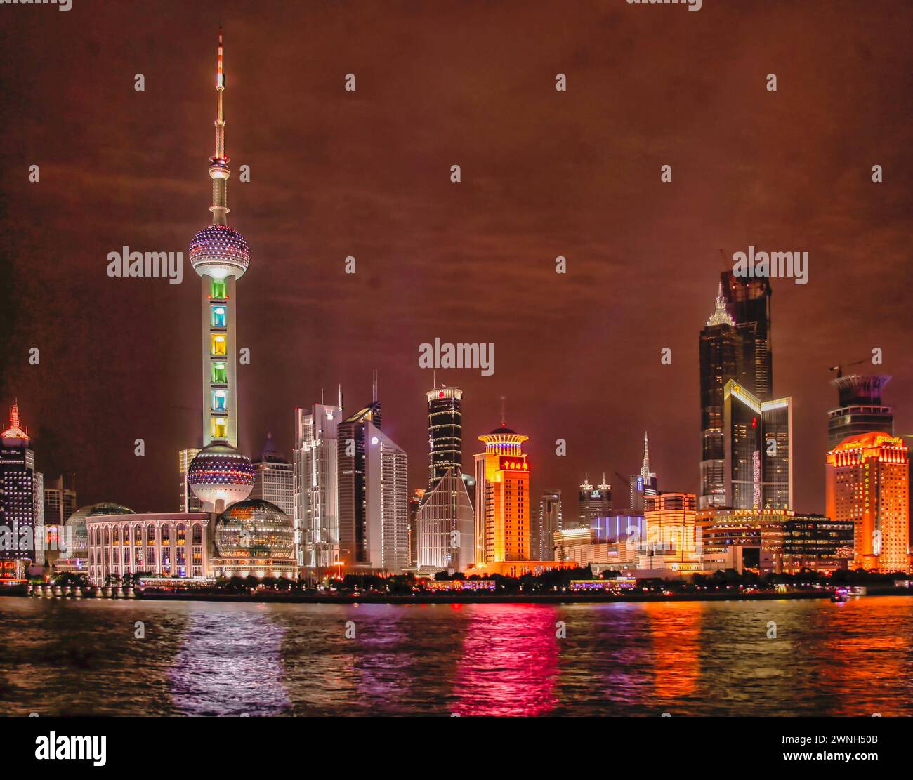 Night in shanghai hi-res stock photography and images - Alamy