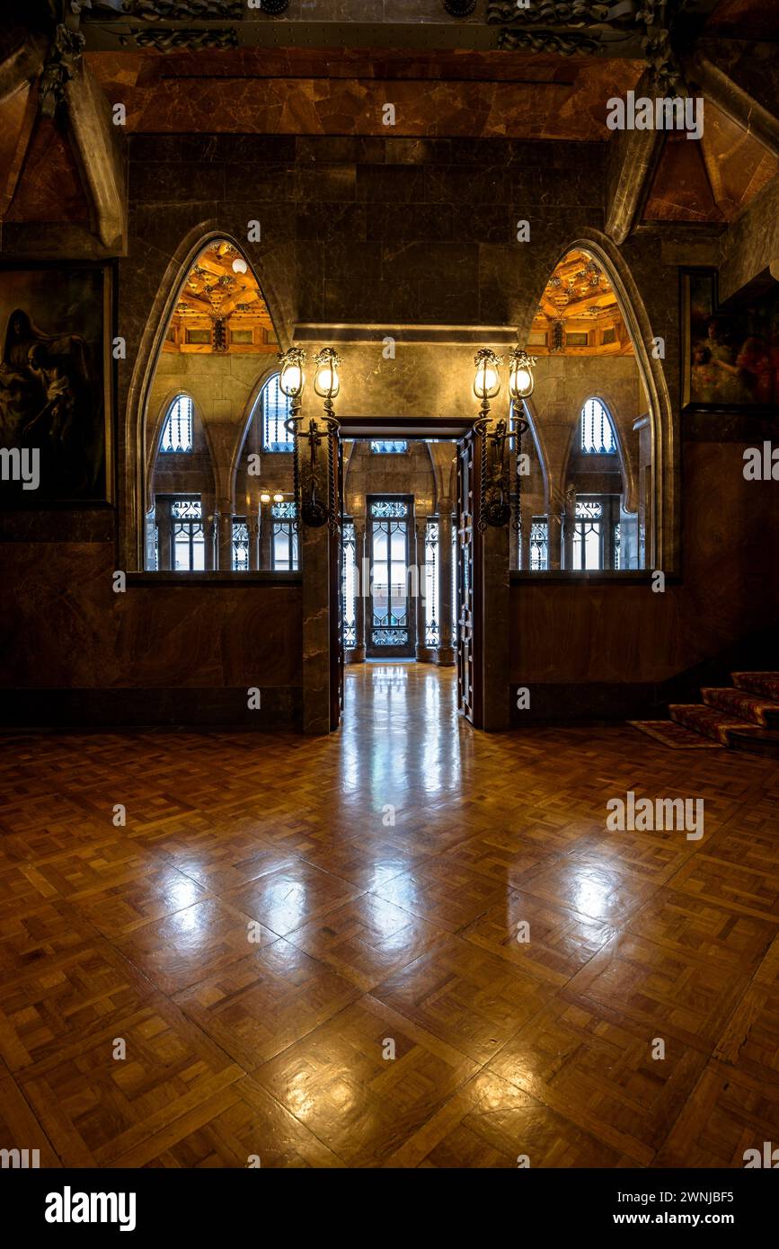 Central hall of the Palau Güell palace on the noble floor of the ...