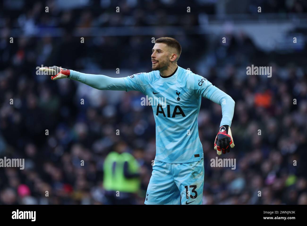 Guglielmo Vicario Tottenham 2024 Hi-res Stock Photography And Images ...