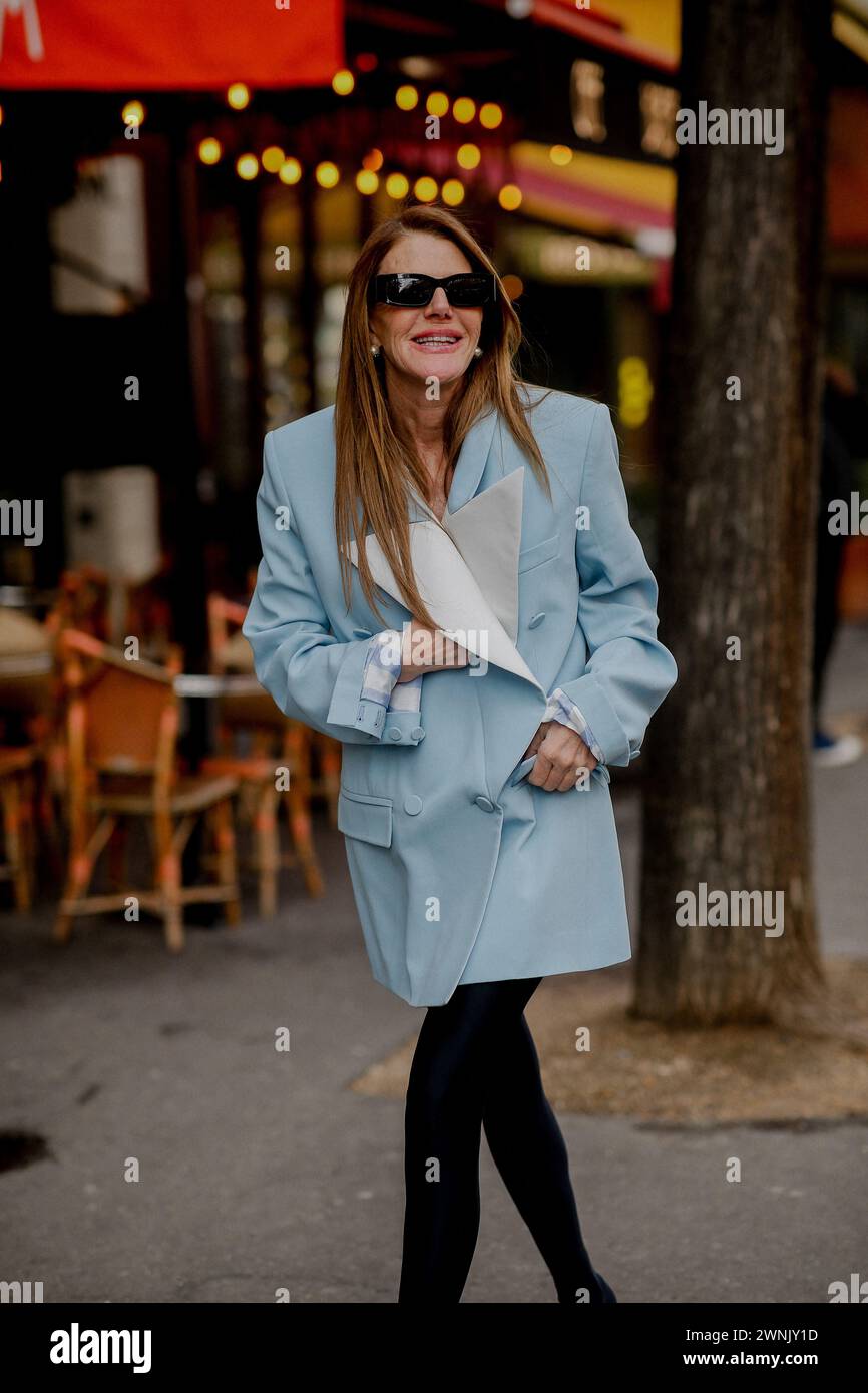 Paris, France. 01st Mar, 2024. Street style, Anna Dello Russo arriving ...