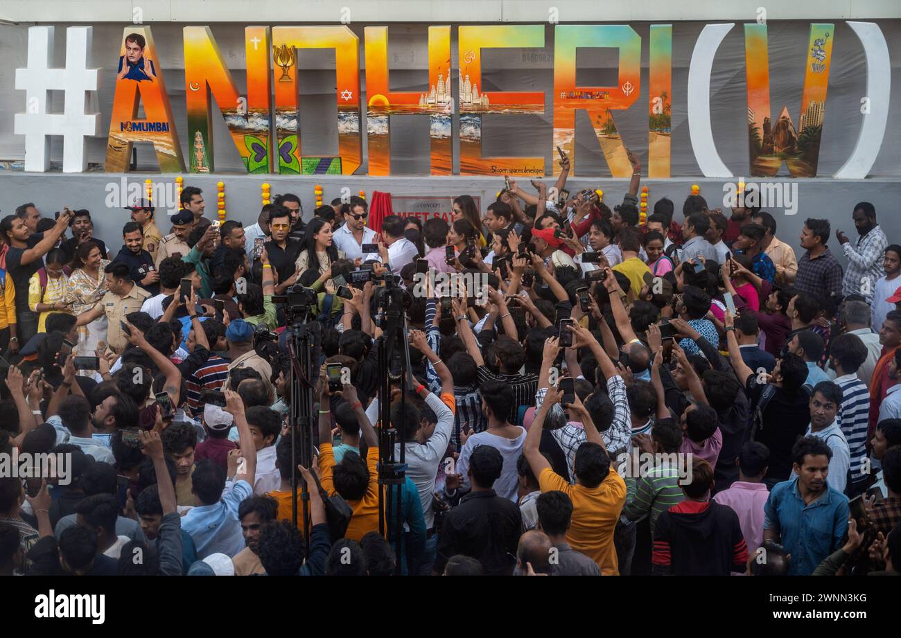 Mumbai, India. 03rd Mar, 2024. MUMBAI, INDIA - MARCH 3: Bollywood actorTiger Shroff and artist Rouble Nagi seen at the #Andheri(W) sculpture unveiling outside Andheri West railway station, on March 3, 2024 in Mumbai, India. (Photo by Satish Bate/Hindustan Times/Sipa USA ) Credit: Sipa USA/Alamy Live News Stock Photo