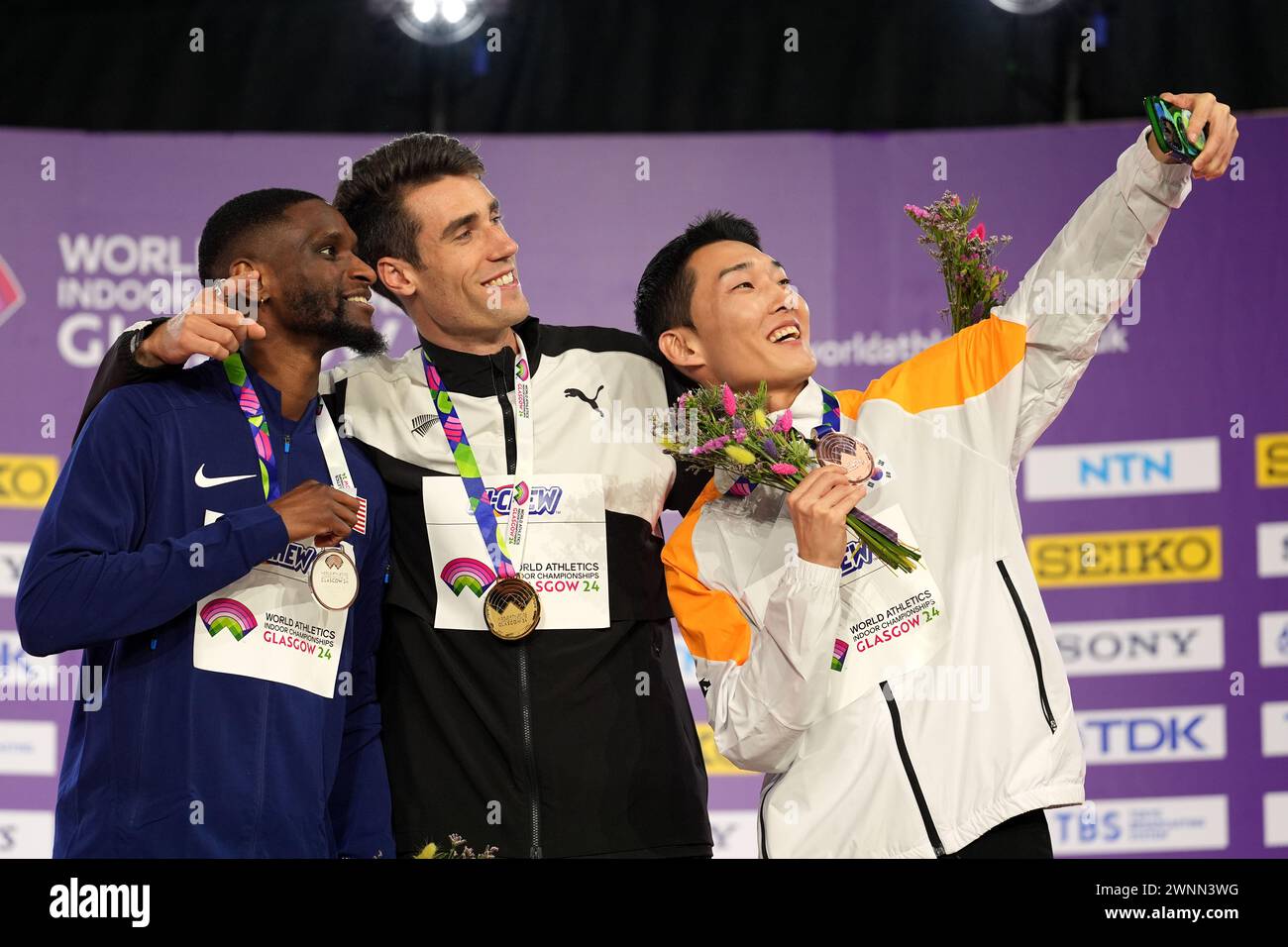 Hamish Gold USA's Shelby McEwen, silver, New Zealand's Hamish Kerr, gold, and Korea ...