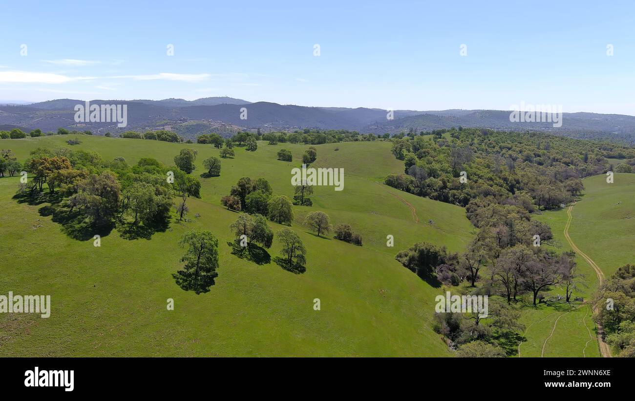 sierra-nevada-ranchland-stock-photo-alamy