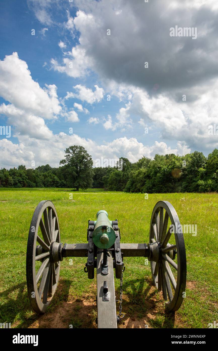 Battlefield photographs hi-res stock photography and images - Alamy