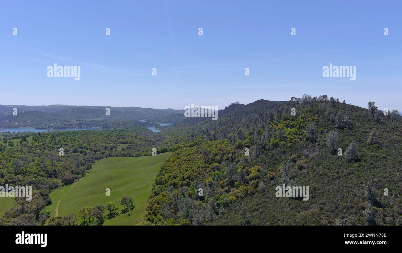 sierra-nevada-ranchland-stock-photo-alamy