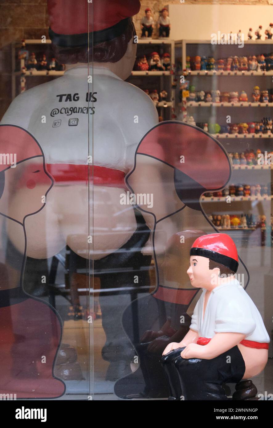 Pooping man hires stock photography and images Alamy