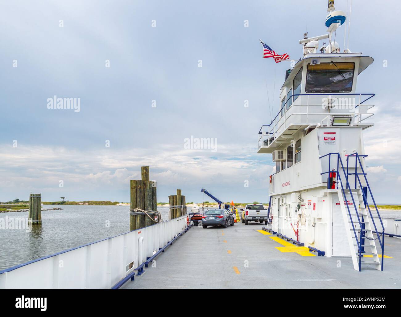Dauphin island car ferry hires stock photography and images Alamy