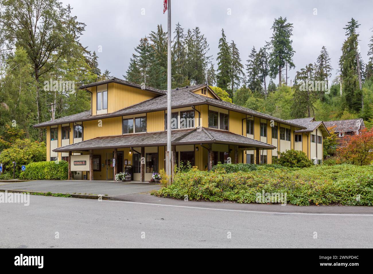 Headquarters of the Quinault Ranger District of the Olympic National Forest Stock Photo