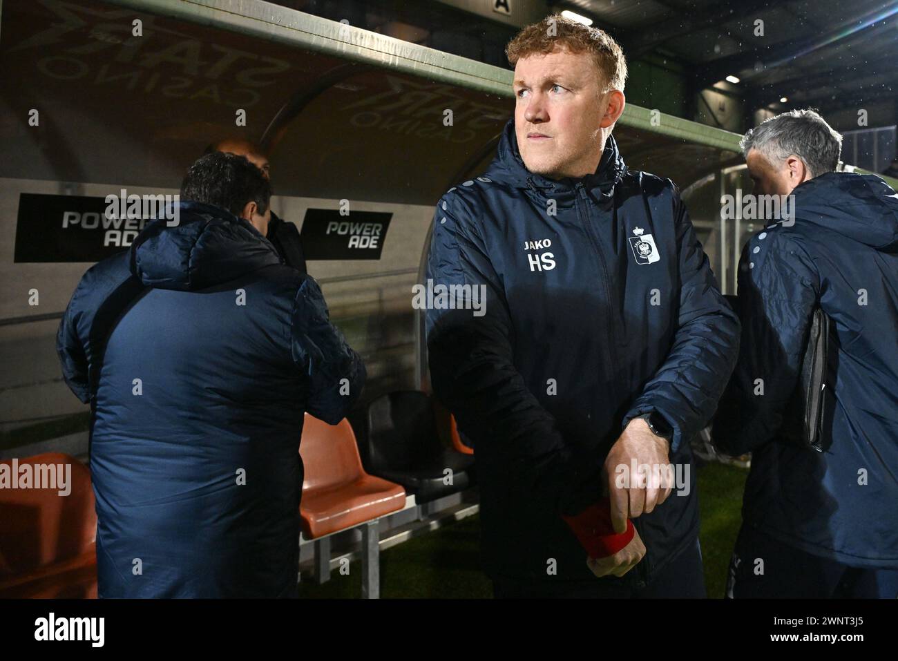 headcoach Hans Somers of KMSK Deinze pictured during a soccer game